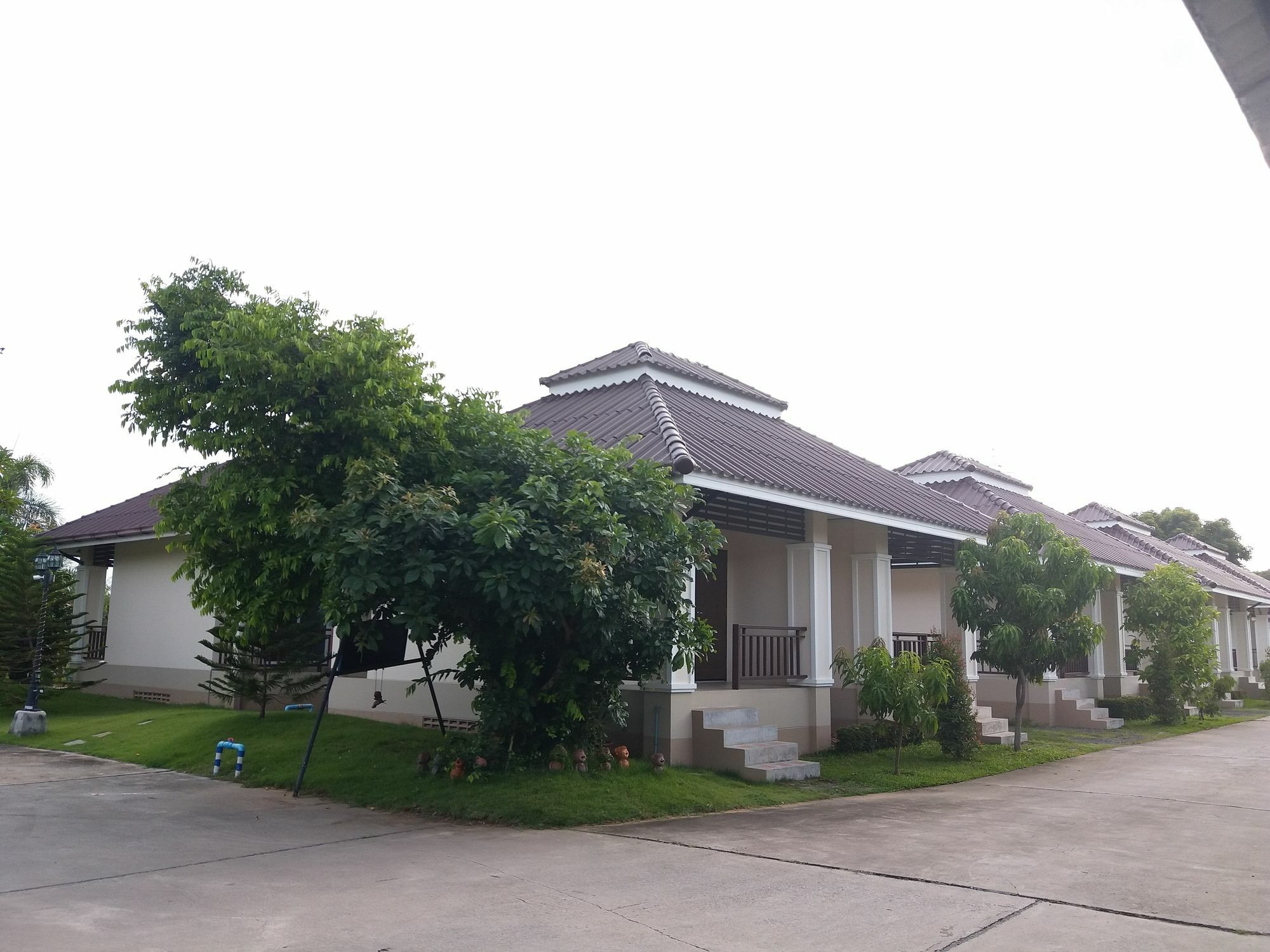 Samsiri Resort Korat Nakhonratchasima Exteriör bild