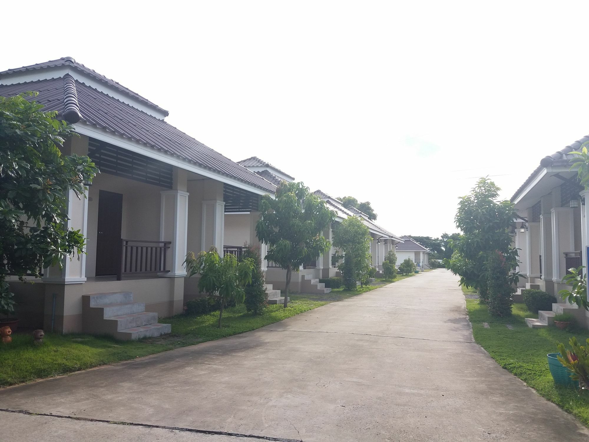 Samsiri Resort Korat Nakhonratchasima Exteriör bild